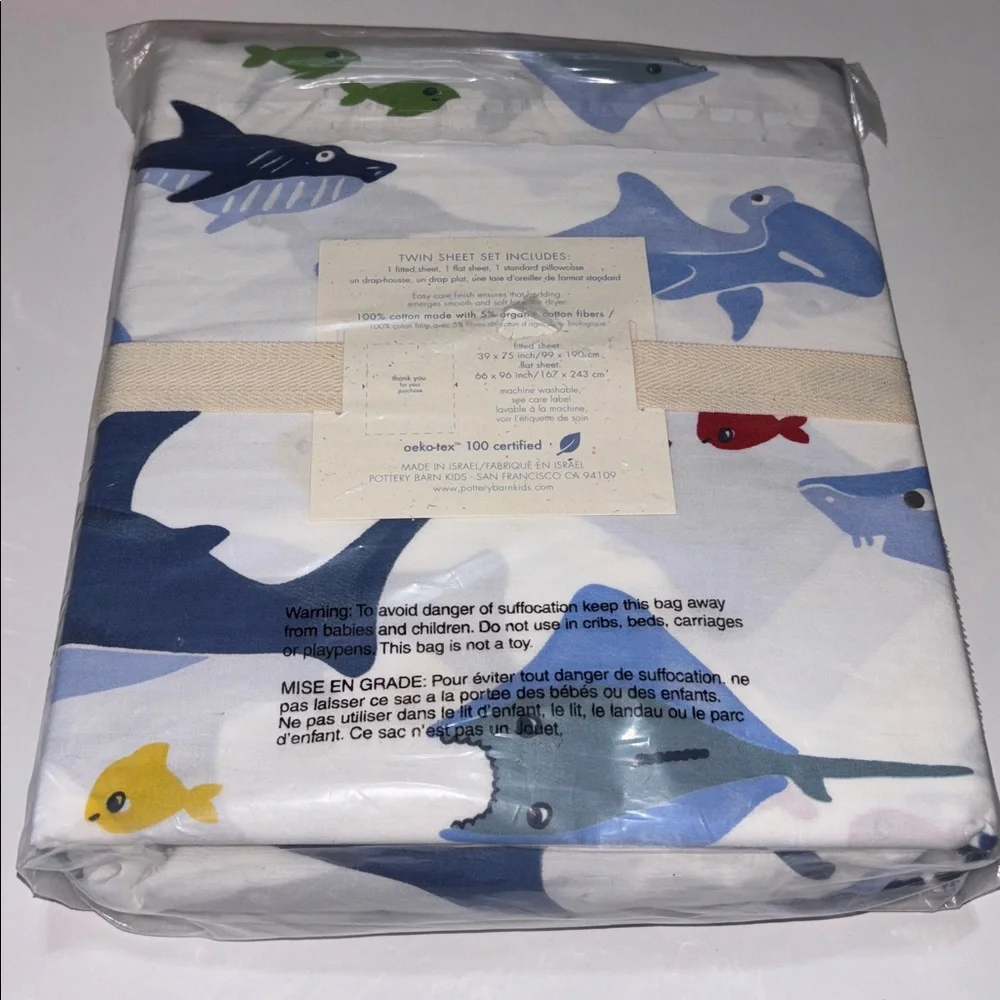 Pottery Barn Kids Sharks Sheet Set TWIN NEW